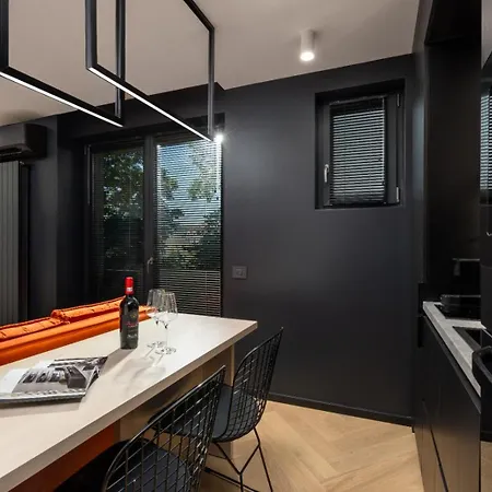 Apartment Amber - Luxury By Selestate Bucharest
