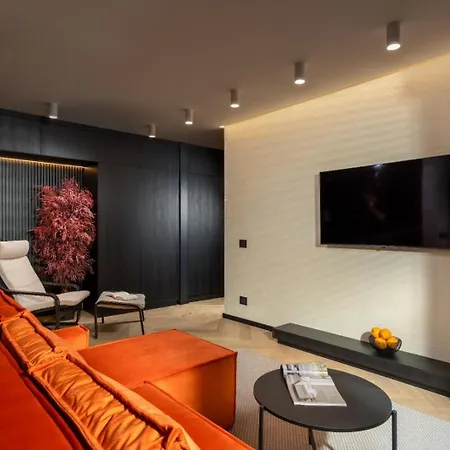 Amber - Luxury By Selestate *